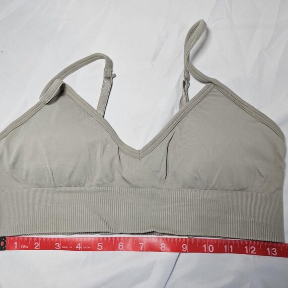 Lululemon Ebb To Street Bra II in Fawn - Picture 1 of 3